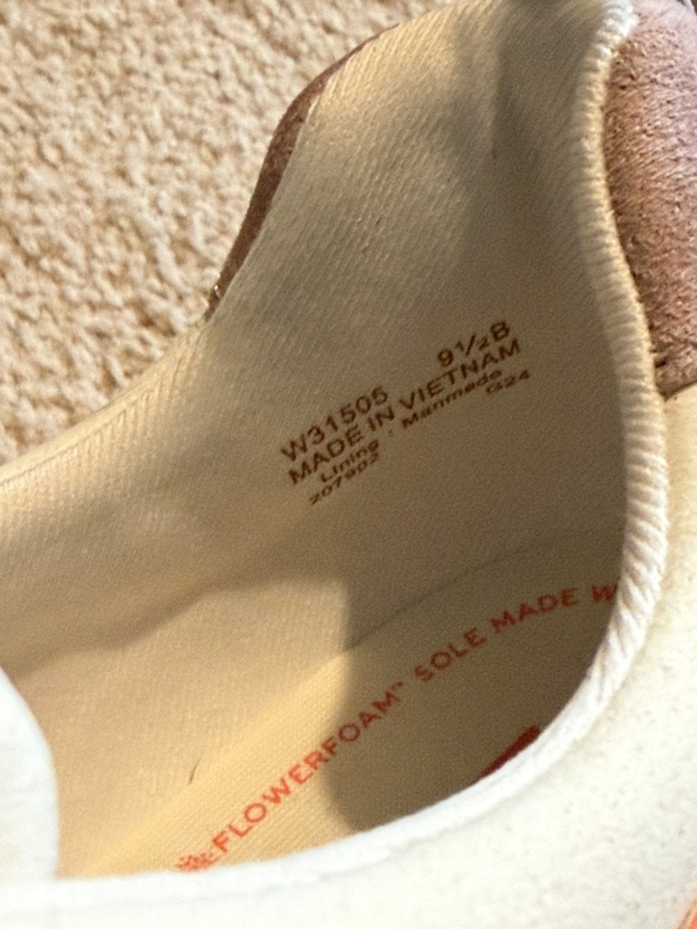 Cole Haan Women's Cream and Pink Zerogrand Platform Sneakers - Picture 5 of 7